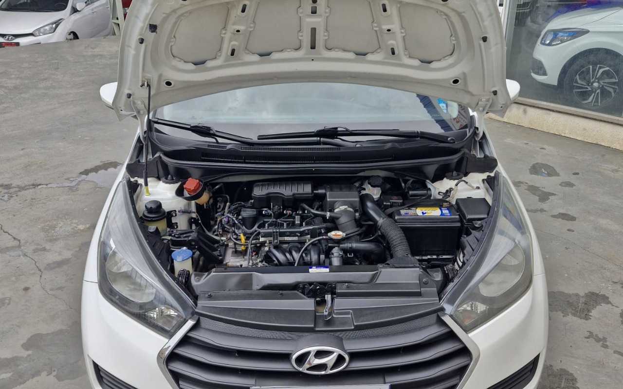 imagem-https://www.socarrao.com.br/sc-vehicle-images-prod/4421416/1792672252631-MjIuanBlZw.jpeg