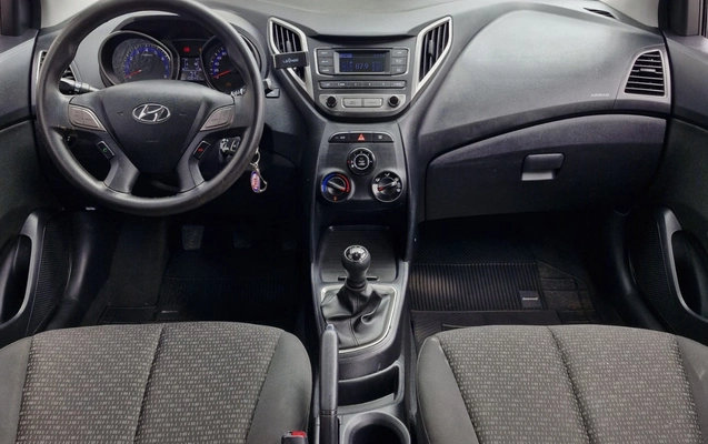 imagem-https://www.socarrao.com.br/sc-vehicle-images-prod/4421416/1792672252697-MjMuanBlZw.jpeg