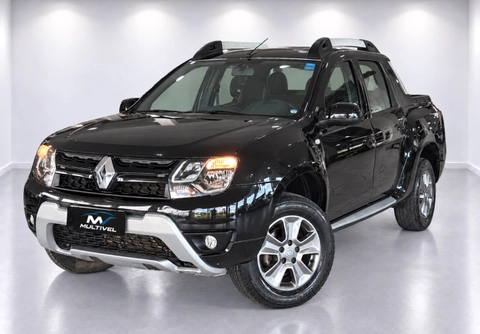 Renault Duster Oroch 2016 Preto — foto 1 de 3