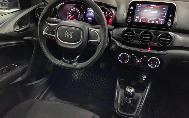 imagem-https://www.socarrao.com.br/sc-vehicle-images-prod/4421454/1792672459110-8589515_7_B_a093cb73a7.jpeg