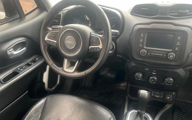 imagem-https://www.socarrao.com.br/sc-vehicle-images-prod/4421507/1792672804880-8550644_6_B_9b0d5781fa.jpeg