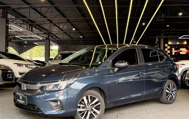 imagem-https://www.socarrao.com.br/sc-vehicle-images-prod/4421529/1792673028081-8594095_0_B_f8a3c42889.jpeg