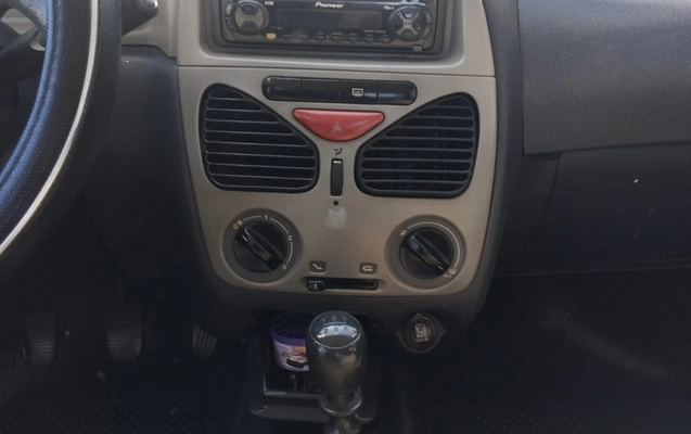 imagem-https://www.socarrao.com.br/sc-vehicle-images-prod/4421631/1792673784696-UGFsaW8xLmpwZWc.jpeg