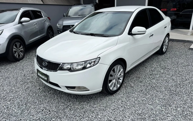 imagem-https://www.socarrao.com.br/sc-vehicle-images-prod/4421642/1792673867794-V2hhdHNBcHAgSW1hZ2UgMjAyNi0xMC0yMCBhdCAxNi4wNS4zOCAoMSkuanBlZw.jpeg