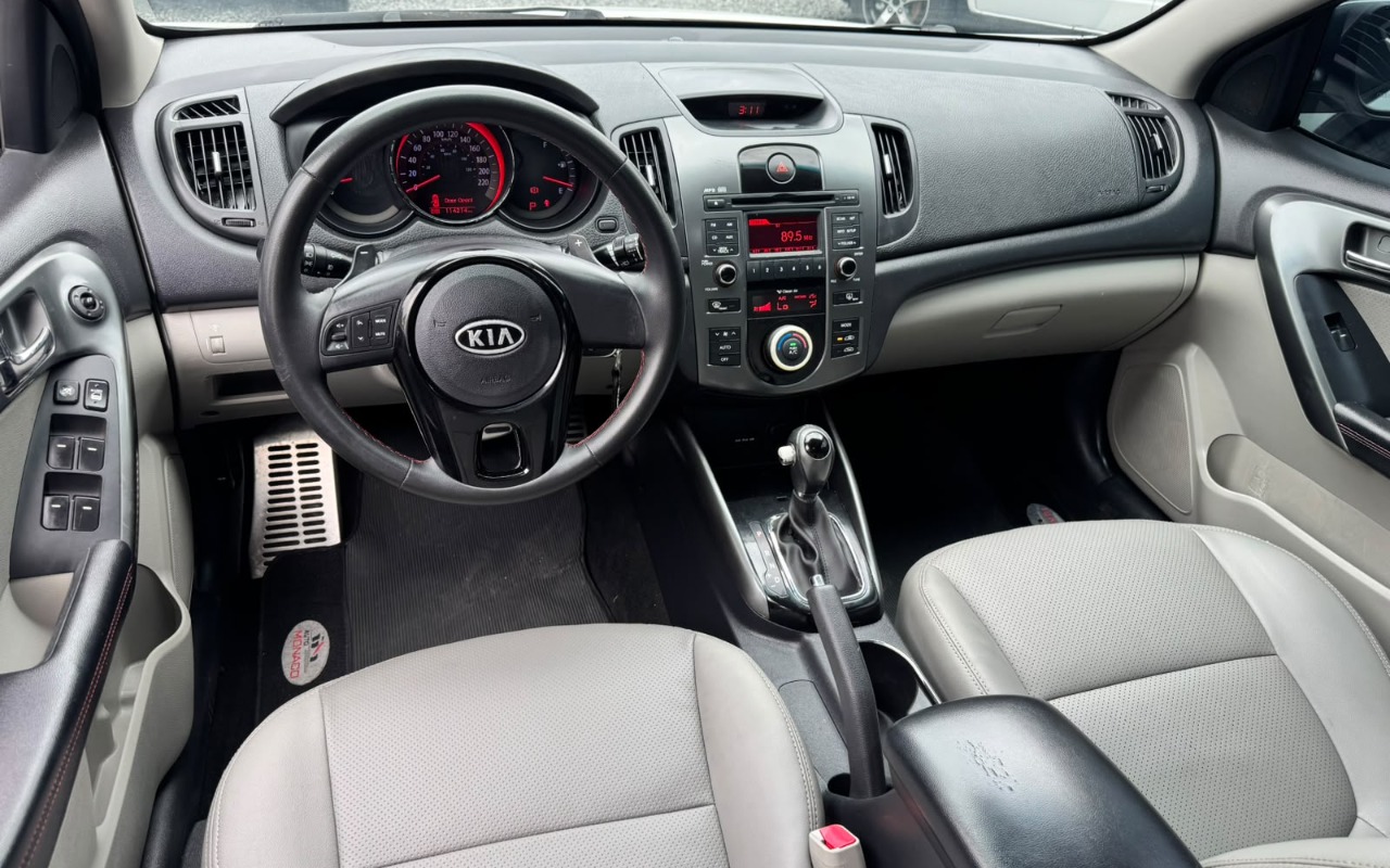 imagem-https://www.socarrao.com.br/sc-vehicle-images-prod/4421642/1792673868032-V2hhdHNBcHAgSW1hZ2UgMjAyNi0xMC0yMCBhdCAxNi4wNS4zOS5qcGVn.jpeg