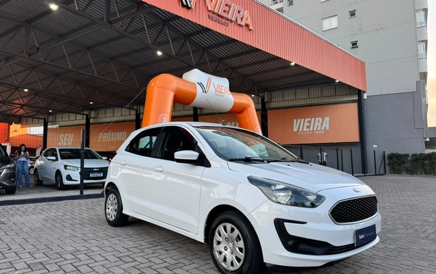 imagem-https://www.socarrao.com.br/sc-vehicle-images-prod/4421711/1792674162246-cda8c581-6506-44ce-96da-b292171186b4.jpg