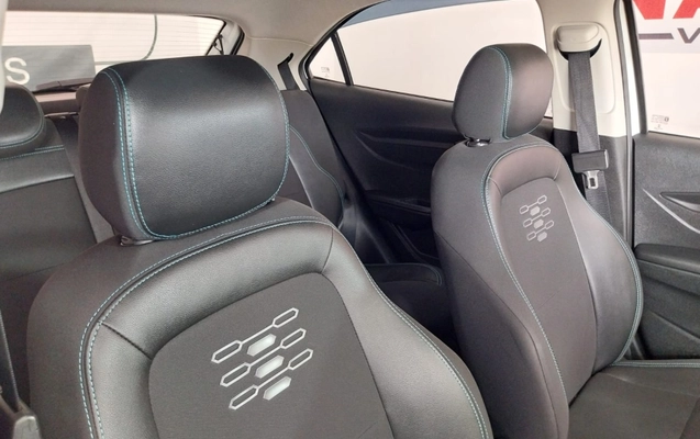 imagem-https://www.socarrao.com.br/sc-vehicle-images-prod/4421717/1792695383005-8o56KuB31VE4M77bH1okrTvxZYtDHNb2.jpg