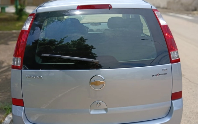 imagem-https://www.socarrao.com.br/sc-vehicle-images-prod/4421729/1792674269265-TWVyaXZhOC5qcGVn.jpeg