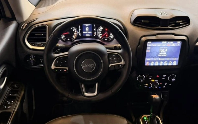 imagem-https://www.socarrao.com.br/sc-vehicle-images-prod/4421739/1792674352903-8583954_8_B_cd804f85fe.jpeg