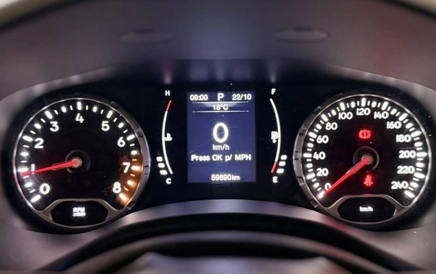 imagem-https://www.socarrao.com.br/sc-vehicle-images-prod/4421739/1792674352919-8583954_8_B_7ebb1b83b0.jpeg