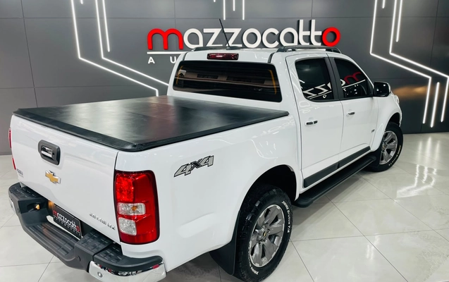 imagem-https://www.socarrao.com.br/sc-vehicle-images-prod/4421867/1792674715379-003_f9615956ee7c18aee8d0936819fa670d.jpg