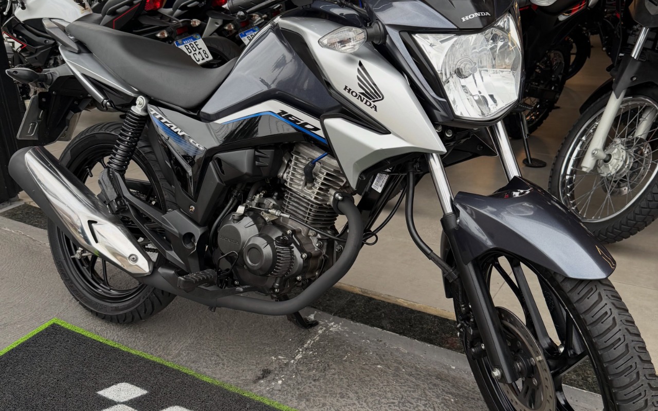 imagem-https://www.socarrao.com.br/sc-vehicle-images-prod/4421879/1792674808582-ODYwMzEwNTg0XzE4MTI4ODQ5ODY2ODQyMjQ4XzU4MzMyMDA3ODg0ODQyMTAyMTdfbi5qcGc.jpg