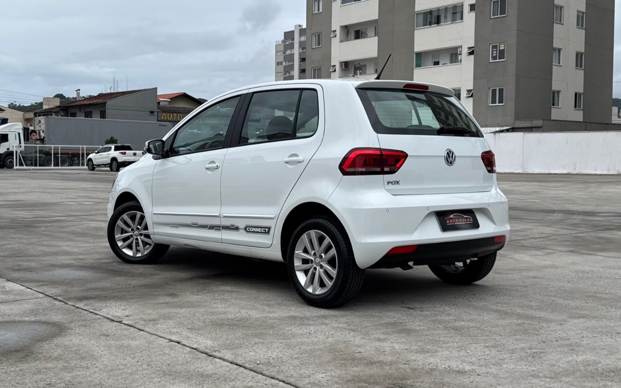 imagem-https://www.socarrao.com.br/sc-vehicle-images-prod/4421929/1792675182865-V2hhdHNBcHAgSW1hZ2UgMjAyNi0xMC0yMiBhdCAwOS40OC4zMCAoMykuanBlZw.jpeg