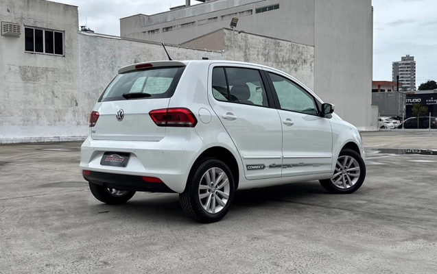imagem-https://www.socarrao.com.br/sc-vehicle-images-prod/4421929/1792675183120-V2hhdHNBcHAgSW1hZ2UgMjAyNi0xMC0yMiBhdCAwOS40OC4zMSAoMSkuanBlZw.jpeg