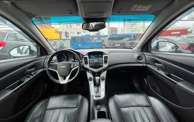 imagem-https://www.socarrao.com.br/sc-vehicle-images-prod/4421935/1792695136312-gb-6439a09.jpeg