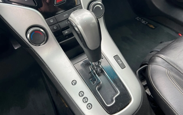 imagem-https://www.socarrao.com.br/sc-vehicle-images-prod/4421935/1792695136316-gb-e27effb.jpeg