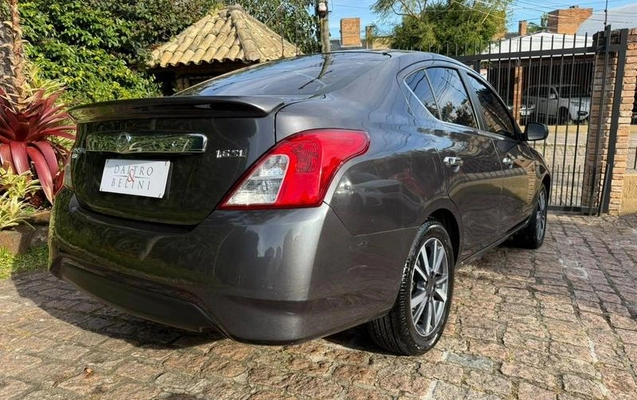imagem-https://www.socarrao.com.br/sc-vehicle-images-prod/4422014/1792675736051-8587126_3_B_80a0643d07.jpeg