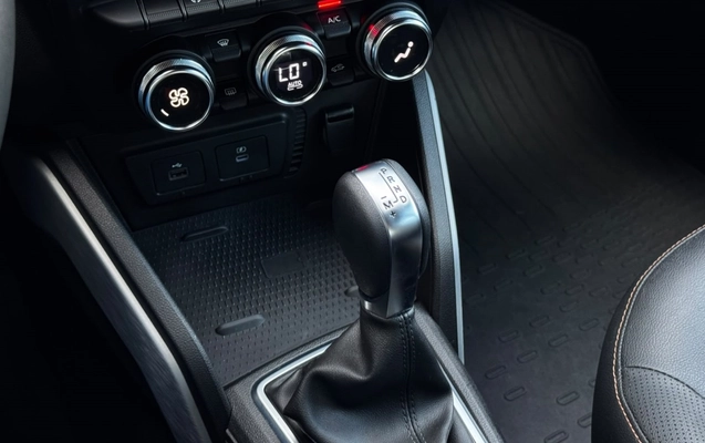 imagem-https://www.socarrao.com.br/sc-vehicle-images-prod/4422056/1792676031937-14_103328.jpg
