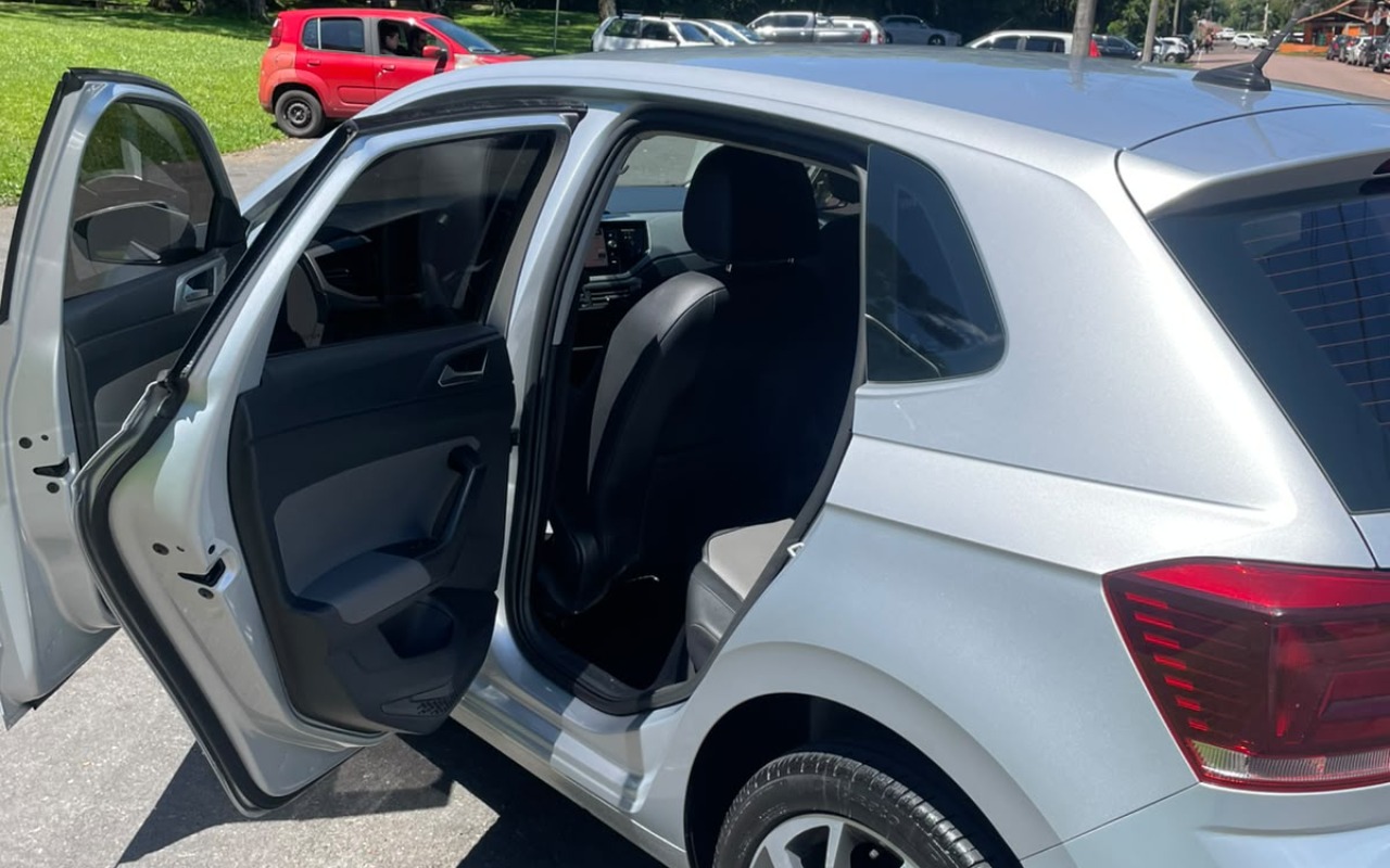 Volkswagen Polo 2020 Prata — foto 1 de 3