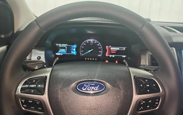 imagem-https://www.socarrao.com.br/sc-vehicle-images-prod/4422090/1792677845752-8595041_8_B_9e41429e6e.jpeg