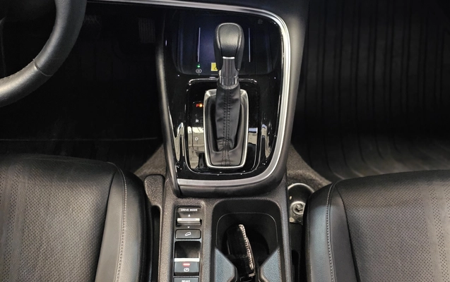 imagem-https://www.socarrao.com.br/sc-vehicle-images-prod/4422092/1792676188460-1_054125.jpg
