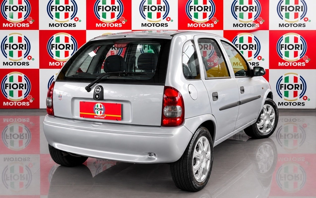 imagem-https://www.socarrao.com.br/sc-vehicle-images-prod/4422093/1792694198897-37938547-6e70-4640-ae26-060343275bff.jpg