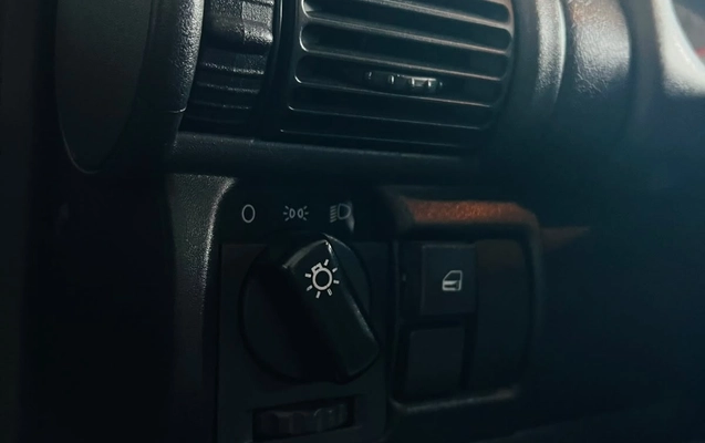 imagem-https://www.socarrao.com.br/sc-vehicle-images-prod/4422093/1792694198901-c3cb8fb5-028d-4829-8eb8-1755c70a9fc5.jpg