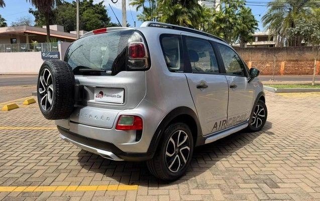 imagem-https://www.socarrao.com.br/sc-vehicle-images-prod/4422120/1792676308652-8571053_3_B_716de3a0a9.jpeg