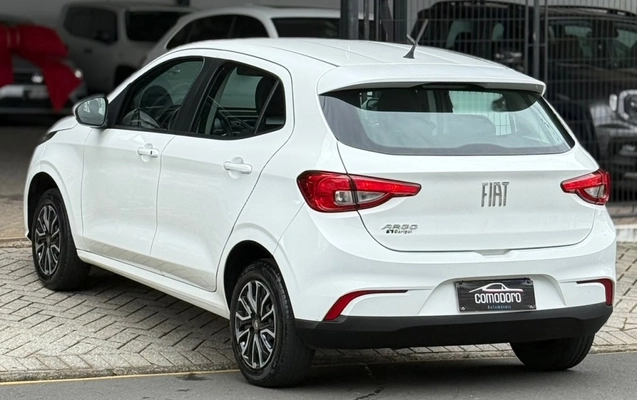 imagem-https://www.socarrao.com.br/sc-vehicle-images-prod/4422162/1792676709015-2_104436.jpg