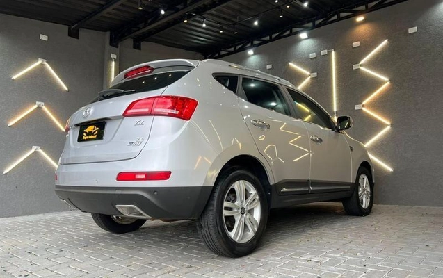 imagem-https://www.socarrao.com.br/sc-vehicle-images-prod/4422169/1792676804465-8595072_7_B_3c31f45c62.jpeg