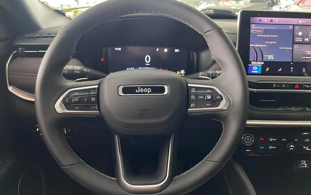 imagem-https://www.socarrao.com.br/sc-vehicle-images-prod/4422173/1792688730511-8594299_14_B_1464c701f4.jpeg