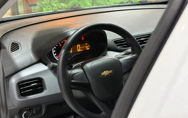 imagem-https://www.socarrao.com.br/sc-vehicle-images-prod/4422207/1792676927271-vehicle_image_1792676704_5d633773086fedde68dd24cd4fc346c4.jpeg
