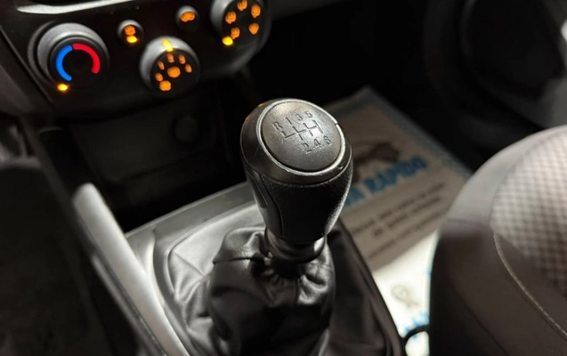 imagem-https://www.socarrao.com.br/sc-vehicle-images-prod/4422207/1792676927274-vehicle_image_1792676709_b0c1ad0ec541ac85c10f28e32d5d4b13.jpeg
