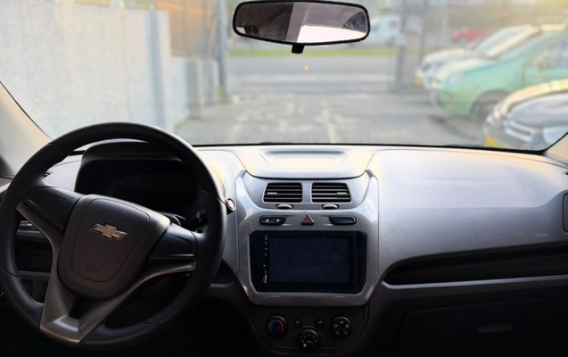 imagem-https://www.socarrao.com.br/sc-vehicle-images-prod/4422222/1792677000779-V2hhdHNBcHAgSW1hZ2UgMjAyNi0xMC0yMCBhdCAxNy41Ni41OCAoNCkuanBlZw.jpeg
