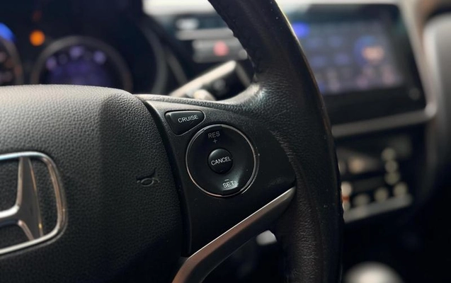 imagem-https://www.socarrao.com.br/sc-vehicle-images-prod/4422262/1792677261112-8583932_1_B_9effc79357.jpeg