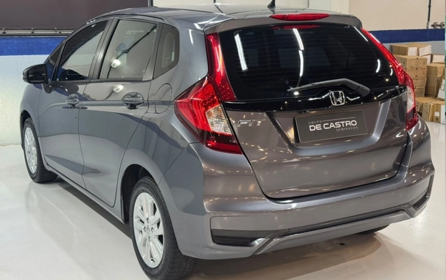 imagem-https://www.socarrao.com.br/sc-vehicle-images-prod/4422266/1792677296798-SE9OREEgRklUIExYIENWVCAxLjUgRiAxNlYgLSAyMDIwIC0gQ0lOWkEgLSBCRUI1RDE1ICg0KS5wbmc.png