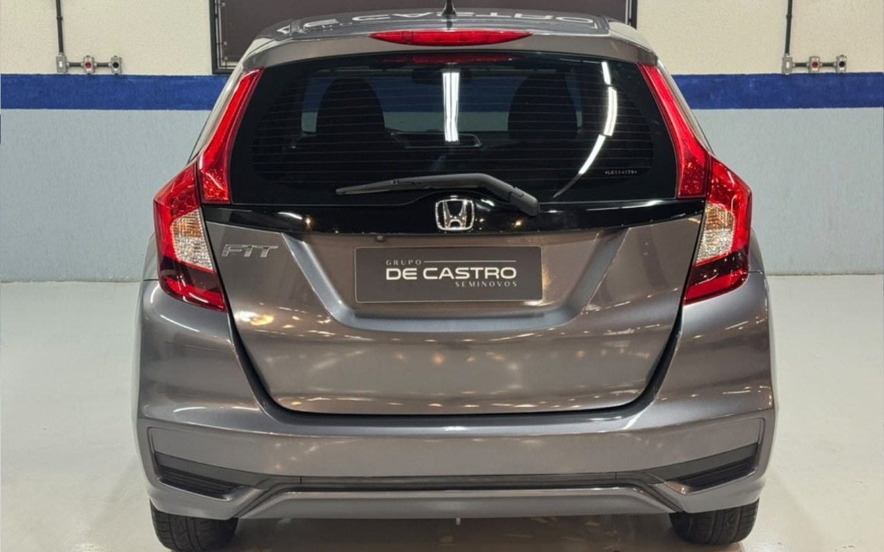 imagem-https://www.socarrao.com.br/sc-vehicle-images-prod/4422266/1792677296872-SE9OREEgRklUIExYIENWVCAxLjUgRiAxNlYgLSAyMDIwIC0gQ0lOWkEgLSBCRUI1RDE1ICg1KS5wbmc.png