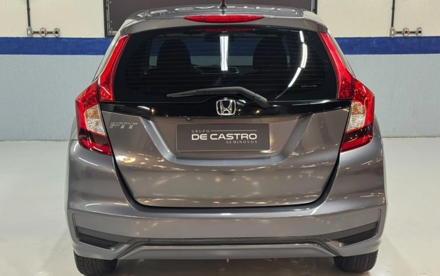 imagem-https://www.socarrao.com.br/sc-vehicle-images-prod/4422266/1792677296872-SE9OREEgRklUIExYIENWVCAxLjUgRiAxNlYgLSAyMDIwIC0gQ0lOWkEgLSBCRUI1RDE1ICg1KS5wbmc.png