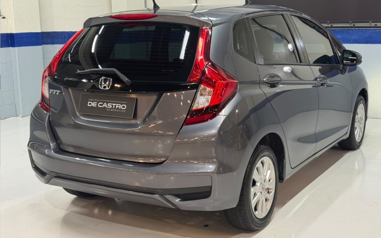 imagem-https://www.socarrao.com.br/sc-vehicle-images-prod/4422266/1792677296988-SE9OREEgRklUIExYIENWVCAxLjUgRiAxNlYgLSAyMDIwIC0gQ0lOWkEgLSBCRUI1RDE1ICg2KS5wbmc.png