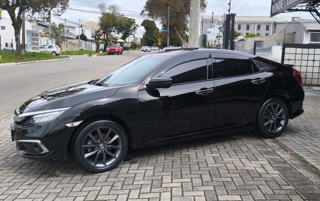 imagem-https://www.socarrao.com.br/sc-vehicle-images-prod/4422267/1792677302352-Q0lWSUMgVE9VUklORyAyMDIxIDA3LmpwZw.jpg