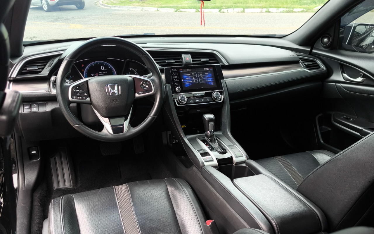 imagem-https://www.socarrao.com.br/sc-vehicle-images-prod/4422267/1792677303176-Q0lWSUMgVE9VUklORyAyMDIxIDE1LmpwZw.jpg