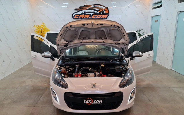 imagem-https://www.socarrao.com.br/sc-vehicle-images-prod/4422282/1792677423040-MTEuanBn.jpg