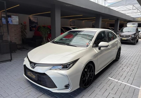 Toyota Corolla 2020 Branco — foto 1 de 3
