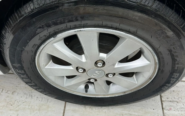 imagem-https://www.socarrao.com.br/sc-vehicle-images-prod/4422288/1792677651217-NjY5N2Y0MDItMzY3ZS00NTQzLWI4NTQtMjgyNTdlMmI5MmM0LmpwZw.jpg