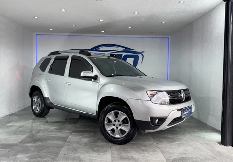 Renault Duster 2019 Prata — foto 1 de 3