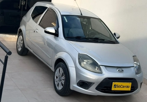 Ford Ka 2013 Prata — foto 1 de 3
