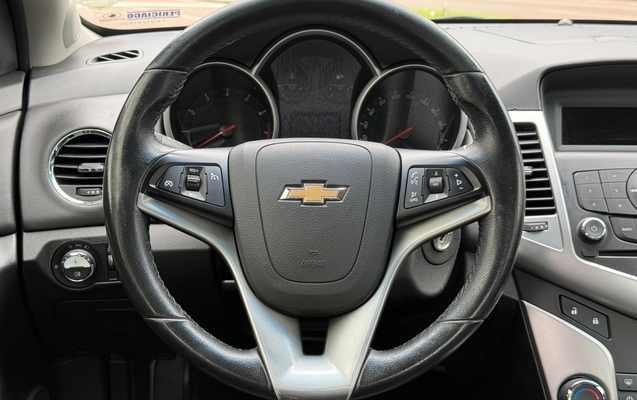 imagem-https://www.socarrao.com.br/sc-vehicle-images-prod/4422318/1792677803516-1_033421.jpg