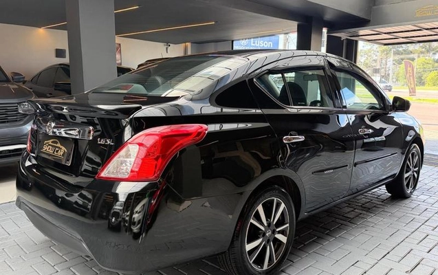 imagem-https://www.socarrao.com.br/sc-vehicle-images-prod/4422334/1792677904939-8589363_11_B_40482f669b.jpeg