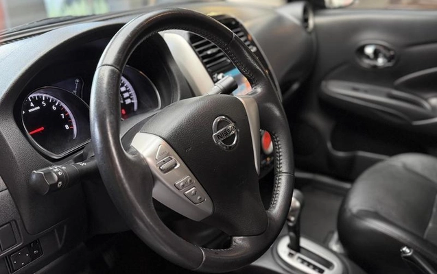 imagem-https://www.socarrao.com.br/sc-vehicle-images-prod/4422334/1792677904953-8589363_10_B_e7f1a9b02d.jpeg