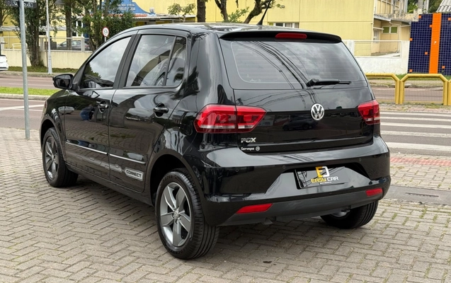 imagem-https://www.socarrao.com.br/sc-vehicle-images-prod/4422339/1792677957942-1_110407.jpg